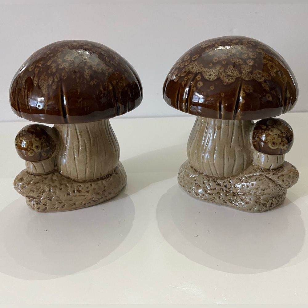 Ceramic Mushroom Figurine Set, Cottagecore Fairy Garden Home Decor